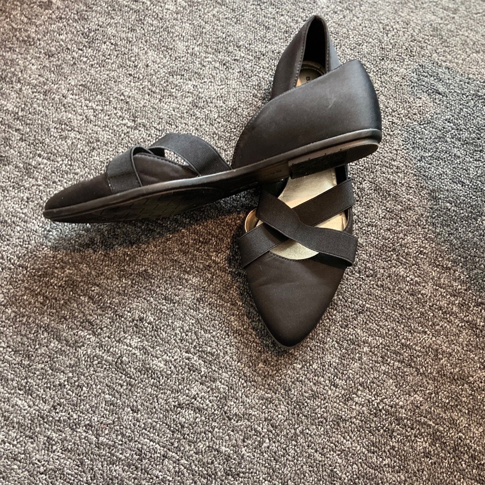 Flats - Picture 3 of 3